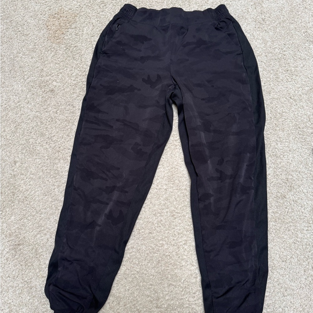 Athlete Brooklyn Lined Camo Jogger Size S